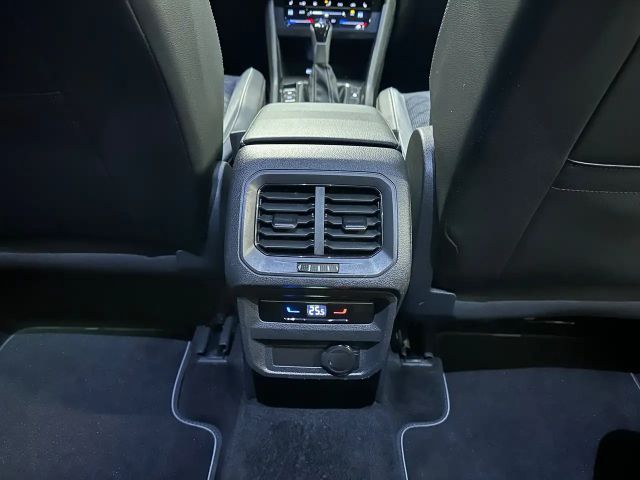 Volkswagen Tiguan R-Line Sport