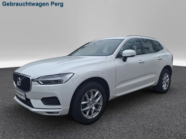 Volvo XC60 AWD Momentum