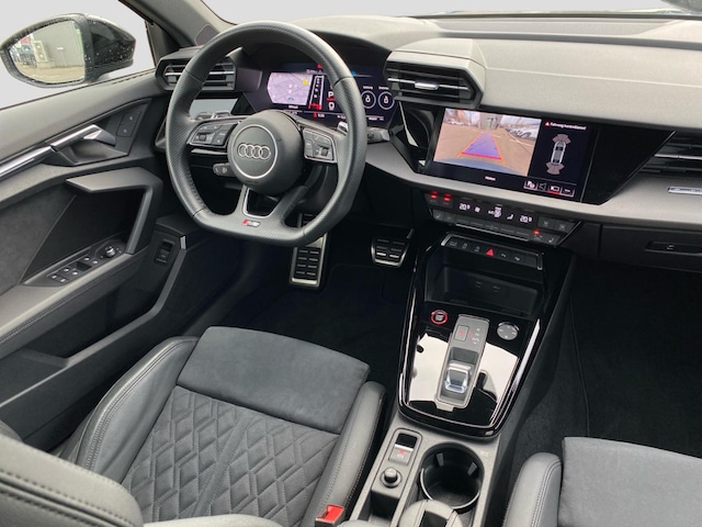 Audi RS3 Quattro S-Tronic Sedan