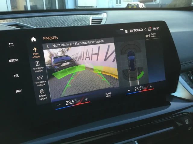 BMW iX1 Sedan xDrive