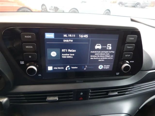 Hyundai i20 APPLE SHZ LHZ KAMERA+PDC KLIMA TEMPOMAT