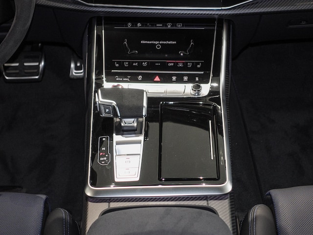 Audi RS Q8 Performance Quattro