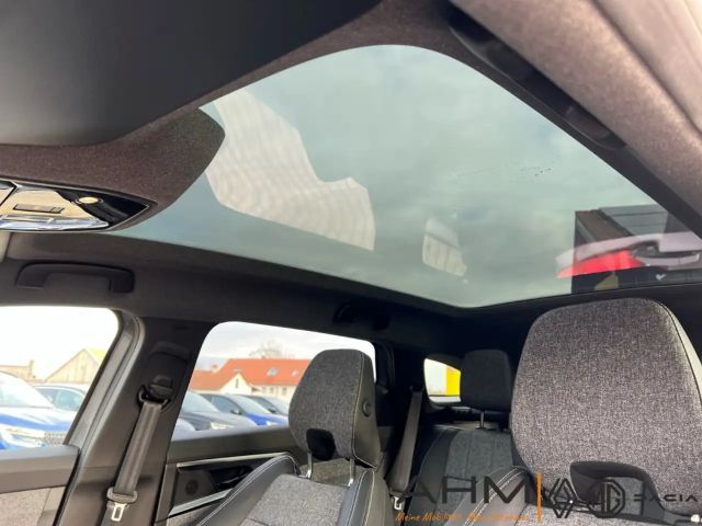 Renault Espace Hybrid Techno