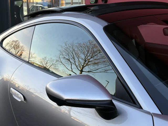 Porsche 911 Carrera Coupé