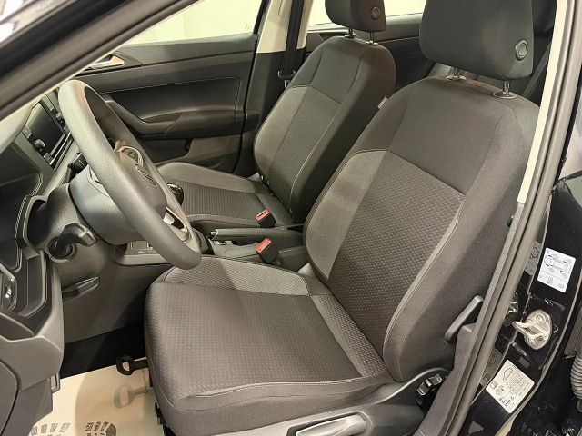 Volkswagen Polo 1,0*8 Fach*Parksensoren*Apple Carplay*Android A...