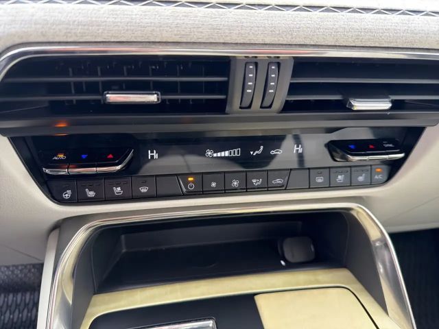 Mazda CX-60 4WD Takumi e-Skyactiv