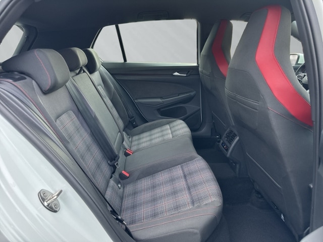 Volkswagen Golf 2.0 TSI Golf VIII