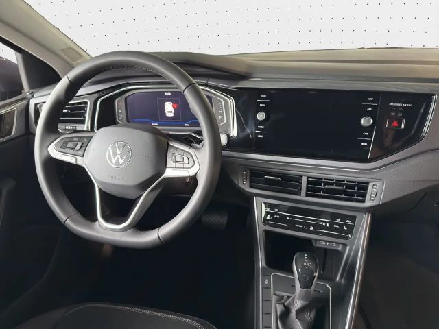 Volkswagen Polo 1.0 TSI DSG Style