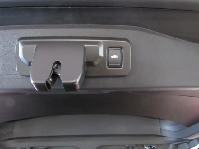 Renault Espace E-Tech Hybrid Iconic