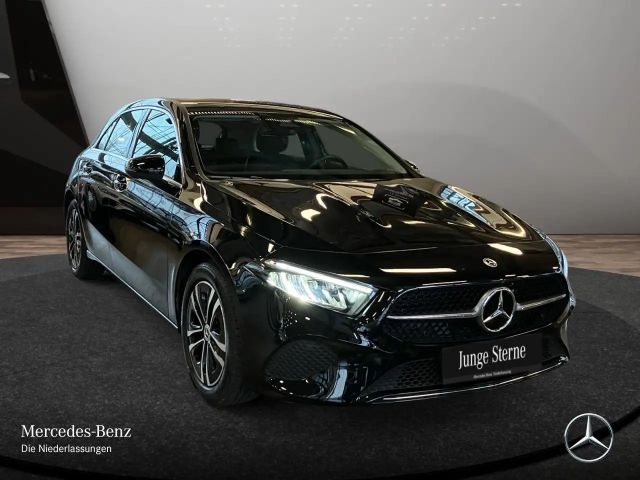 Mercedes-Benz A 200 Progressive
