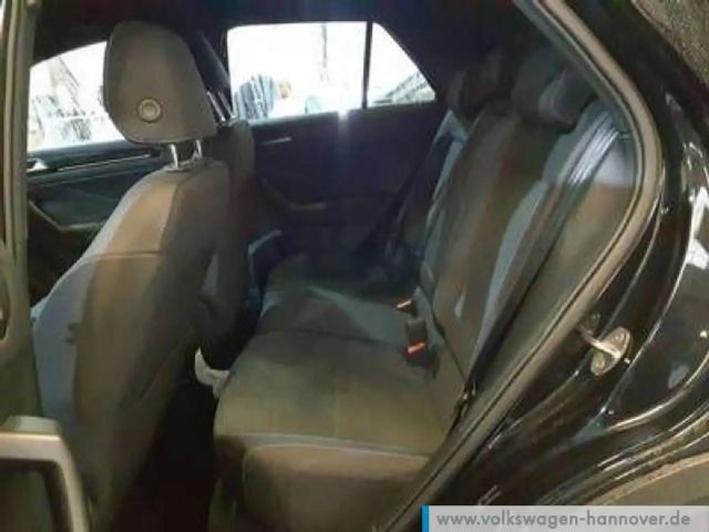 Volkswagen T-Roc 1.5 TSI DSG R-Line