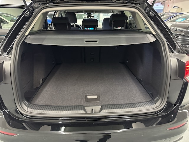 Volkswagen Golf 2.0 TDI DSG Life Variant