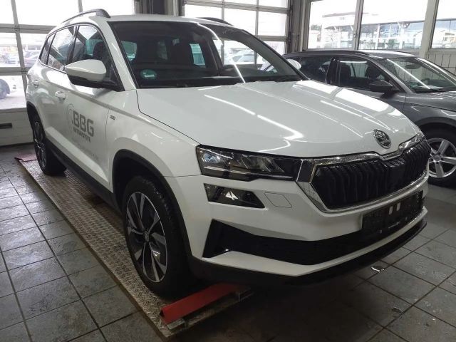 Skoda Karoq 1.5 TSI Tour