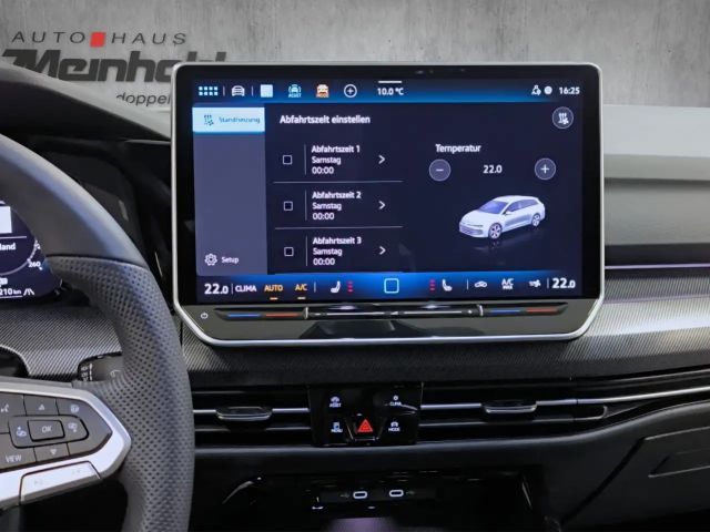 Volkswagen Golf 1.5 TSI R-Line Variant