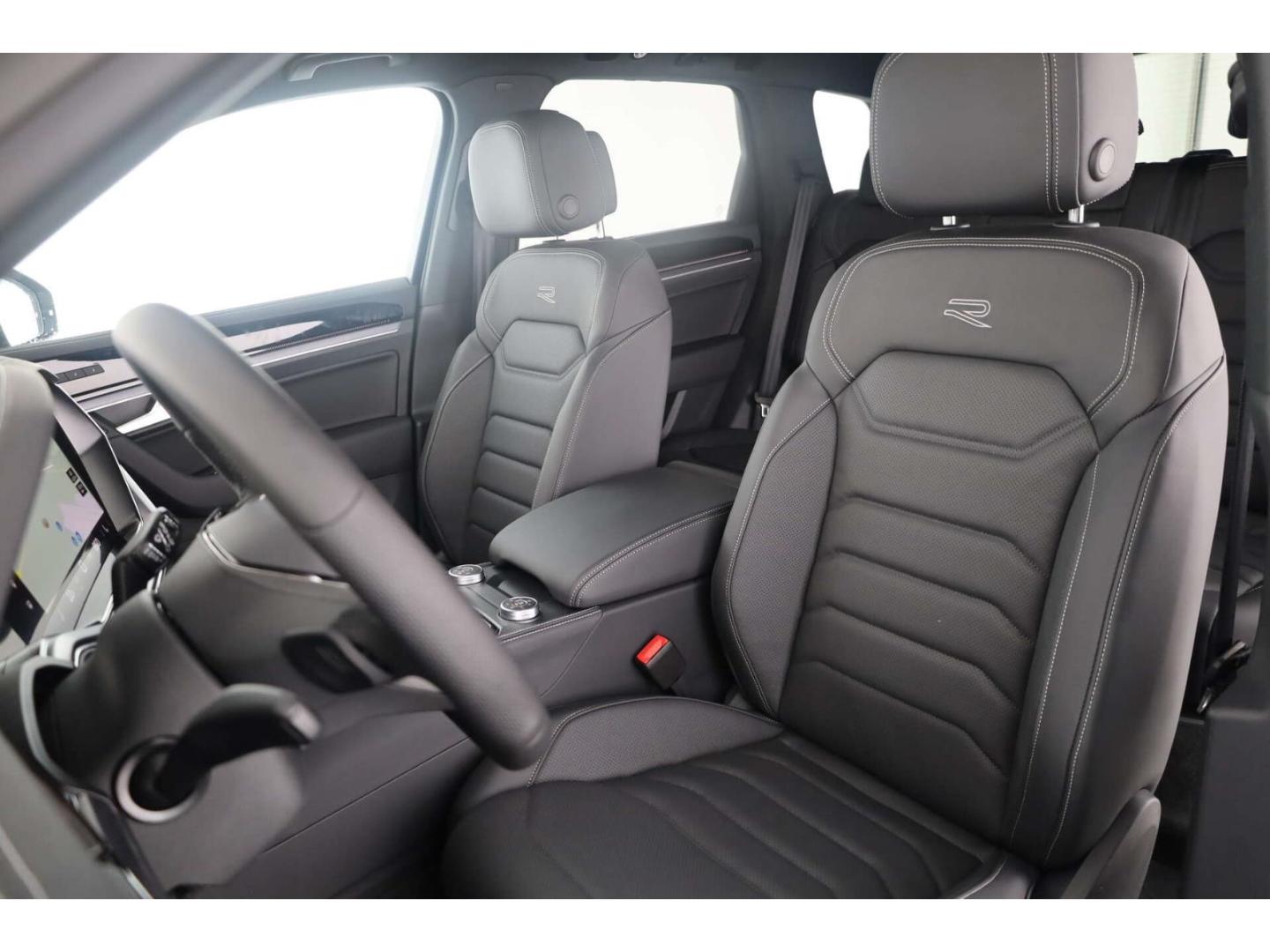 Volkswagen Touareg 3.0 V6 TDI 4Motion R-Line Style