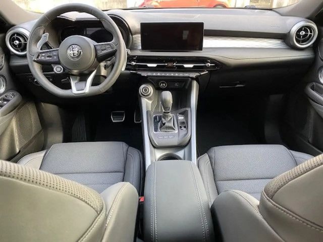 Alfa Romeo Tonale Q4 Veloce