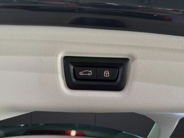 BMW 320 320i Touring