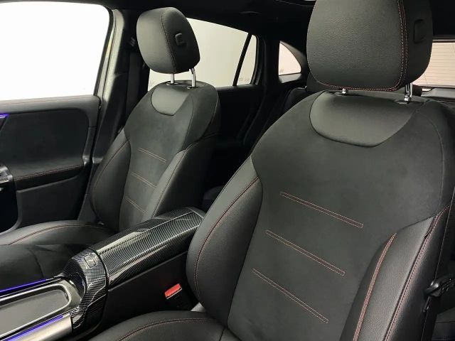 Mercedes-Benz GLA 250 AMG Line