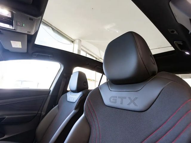 Volkswagen ID.5 220 kW 77 KWh GTX