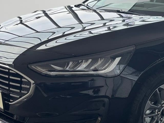 Ford Focus Titanium Wagon