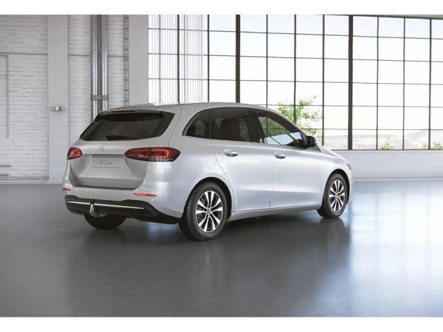 Mercedes-Benz B 200 B 200 d Sedan