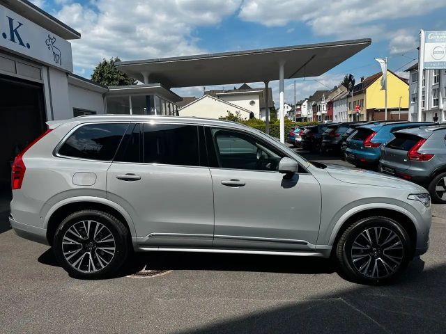 Volvo XC90 AWD Plus T8