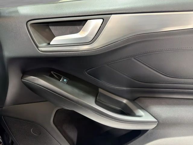 Ford Focus EcoBoost Titanium Wagon