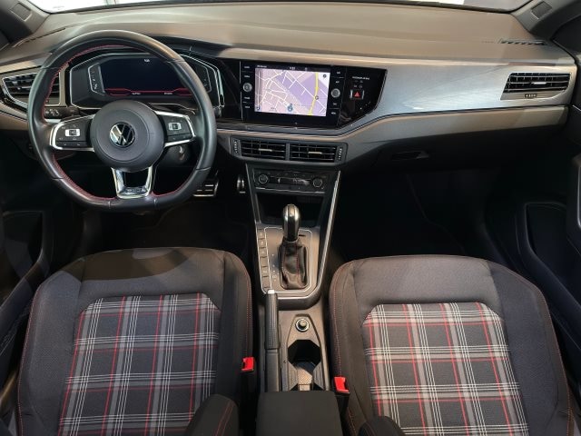 Volkswagen Polo 2.0 TSI