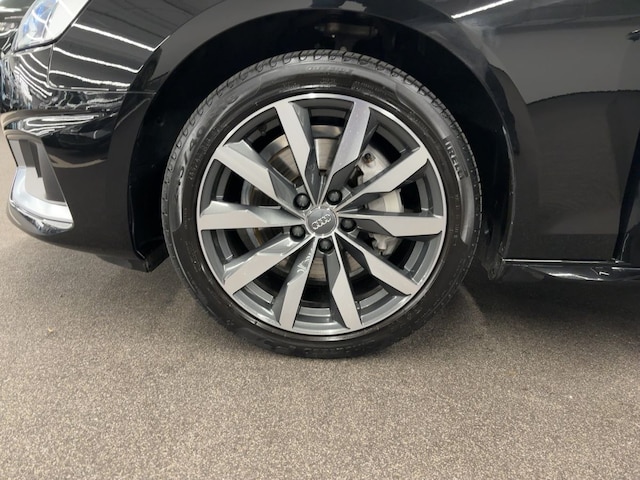 Audi A4 40 TFSI Avant S-Tronic