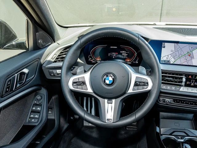BMW 135 Sedan xDrive