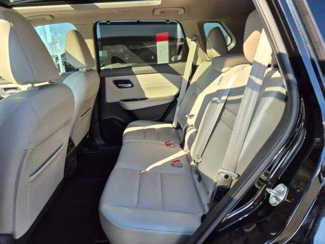 Nissan X-trail AWD Tekna