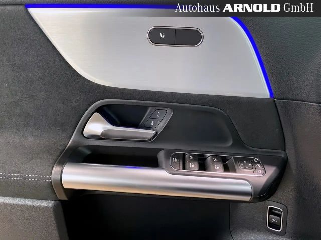 Mercedes-Benz GLA 180 AMG Line