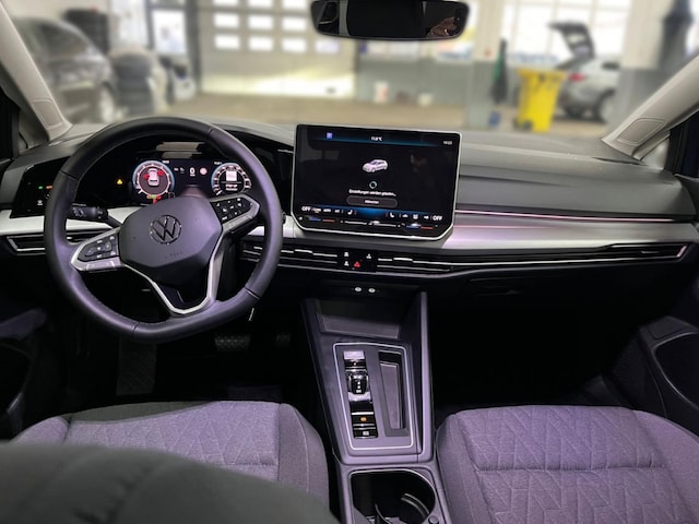 Volkswagen Golf 1.5 eTSI DSG Golf VIII Life