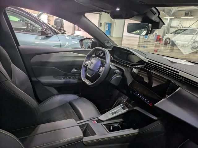 Peugeot 408 GT-Line Hybrid