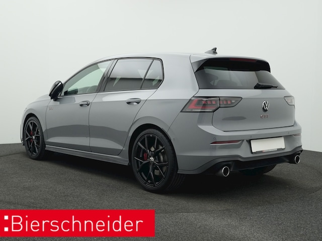 Volkswagen Golf 2.0 TSI DSG Style