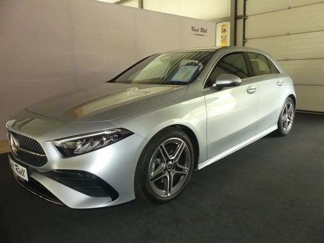 Mercedes-Benz A 200 AMG Line Hatchback