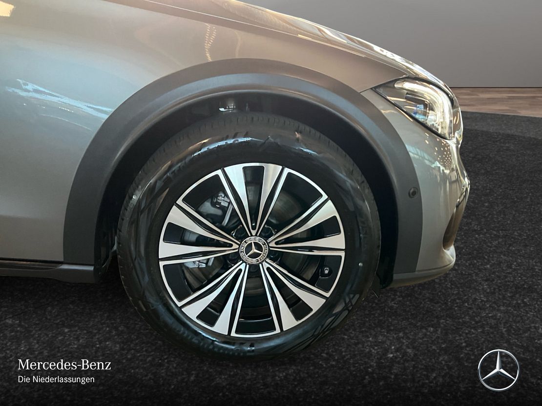 Mercedes-Benz C 200 4MATIC AVANTGARDE Estate