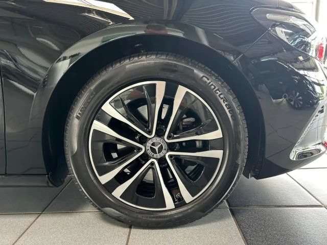 Mercedes-Benz B 180 B 180 d Progressive