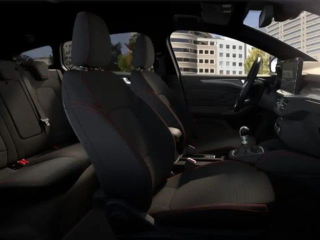 Ford Focus ST Line Wagon