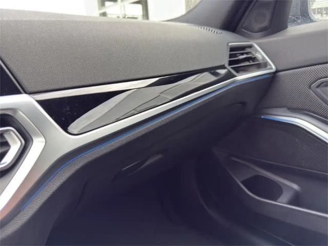 BMW 330 *** Hybrid *** Gesamt 292 PS *** NP 64.314 ***