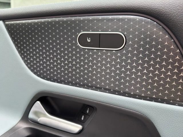 Mercedes-Benz EQB 350 4MATIC AMG Line