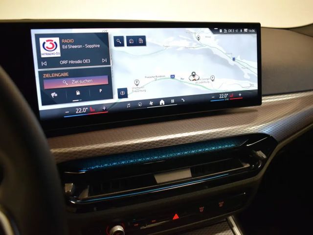 BMW 320 320d M-Sport Sedan