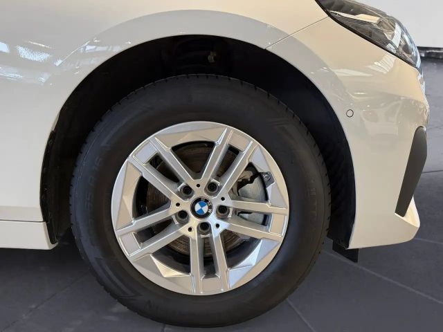 BMW 218 Navi PDC Lenkradheizung