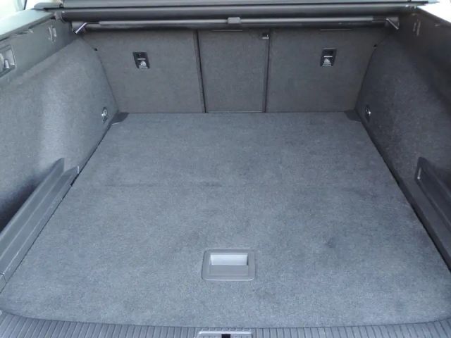 Volkswagen Passat Business DSG Variant