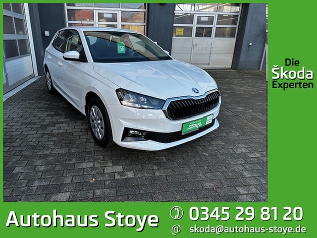 Skoda Fabia Fabia Essence PDC;CARPLAY;FSE;LED