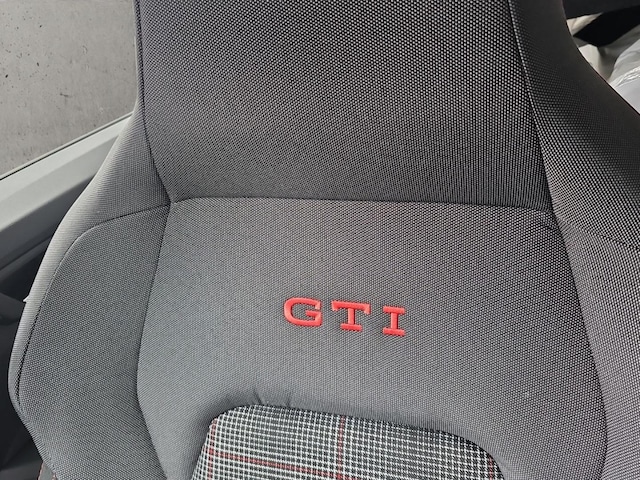Volkswagen Golf DSG GTI