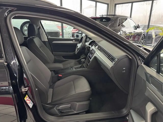 Volkswagen Passat Business DSG Variant