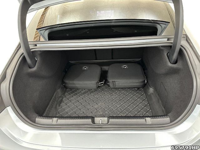 Mercedes-Benz EQE 4MATIC 500 Sedan