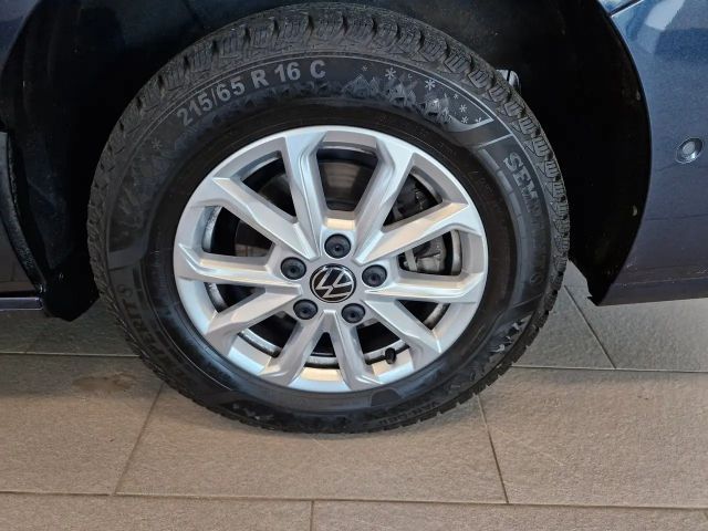 Volkswagen Multivan Life T7