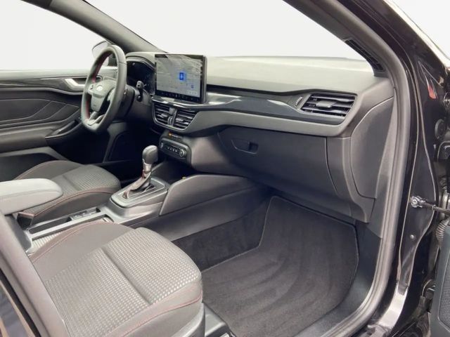 Ford Focus ST Line Wagon